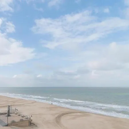 In Near Beach, Cleaning Included Ferienhaus *