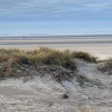 In Near Beach, Cleaning Included * Koksijde